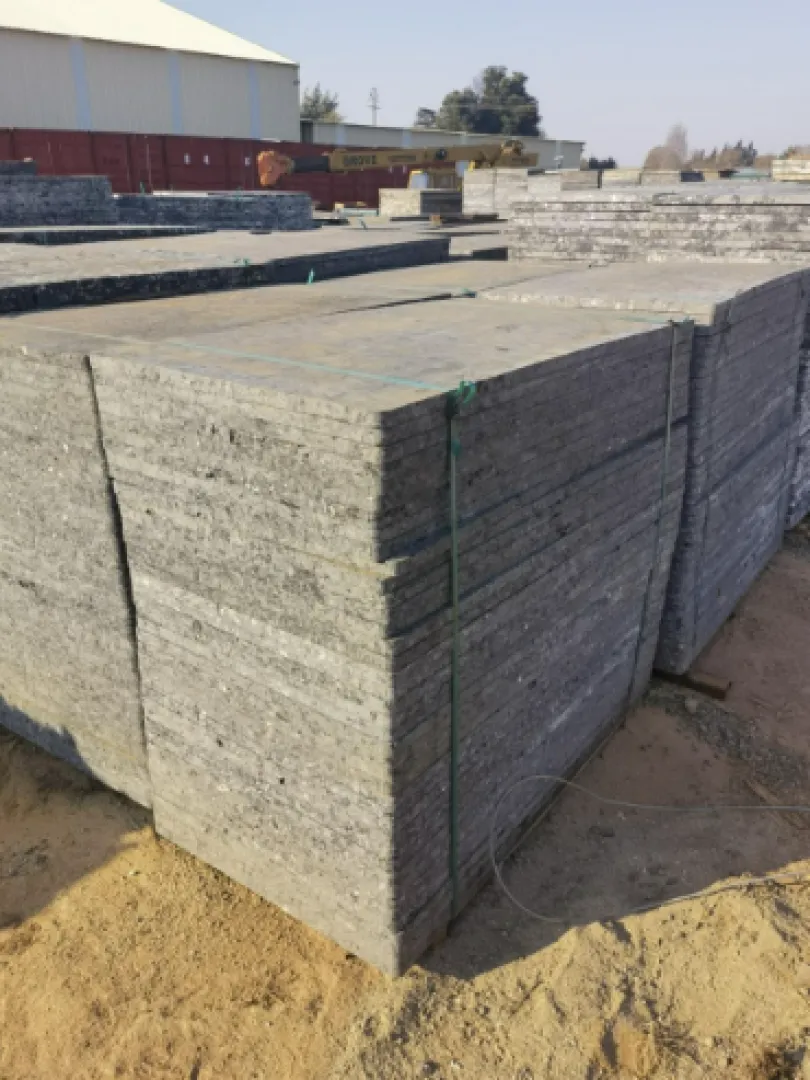High quality standard composite brick pallets | Revaro