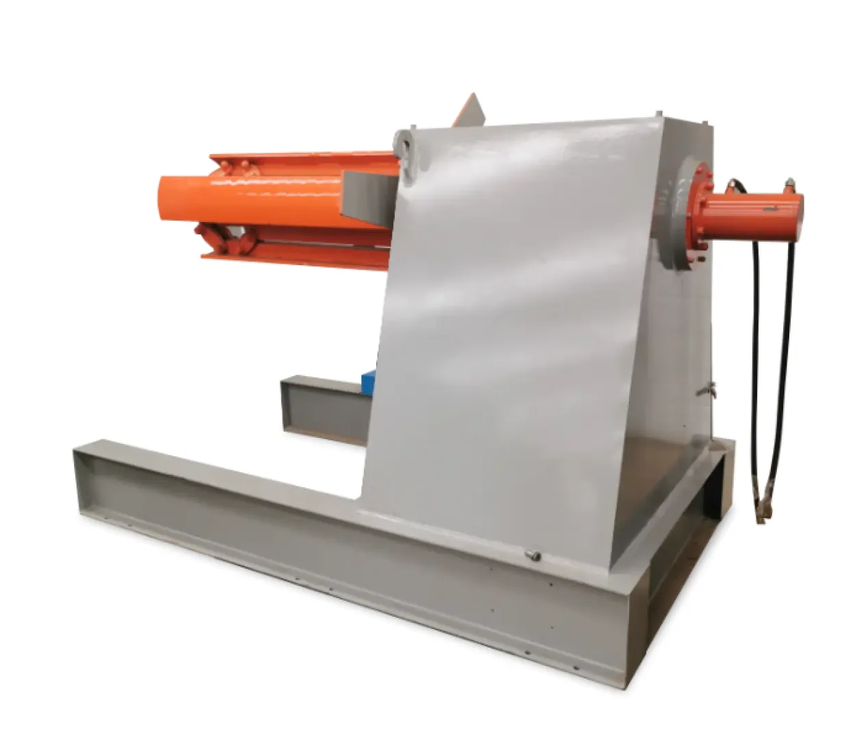 Hydraulic Decoiler for steel coils | Revaro