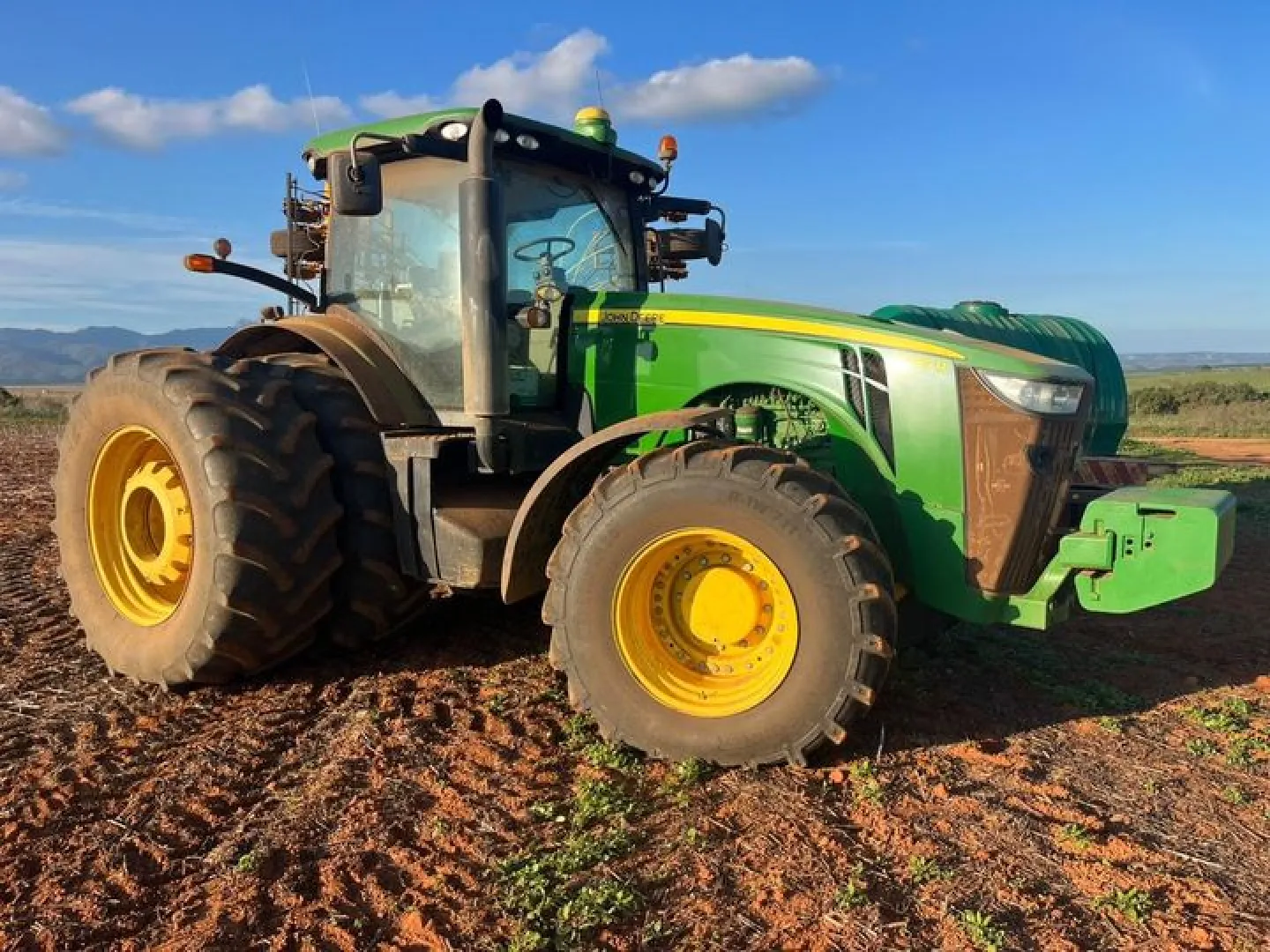 John Deere 8295 R 2016 model | QAC Equipment