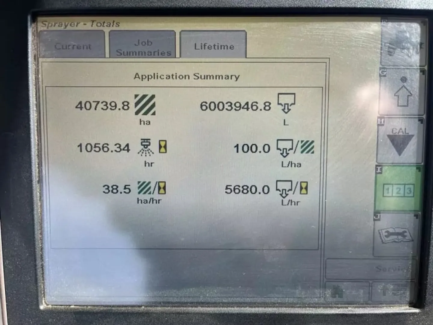 2017 John Deere Sprayer with screen and receiver | QAC Equipment
