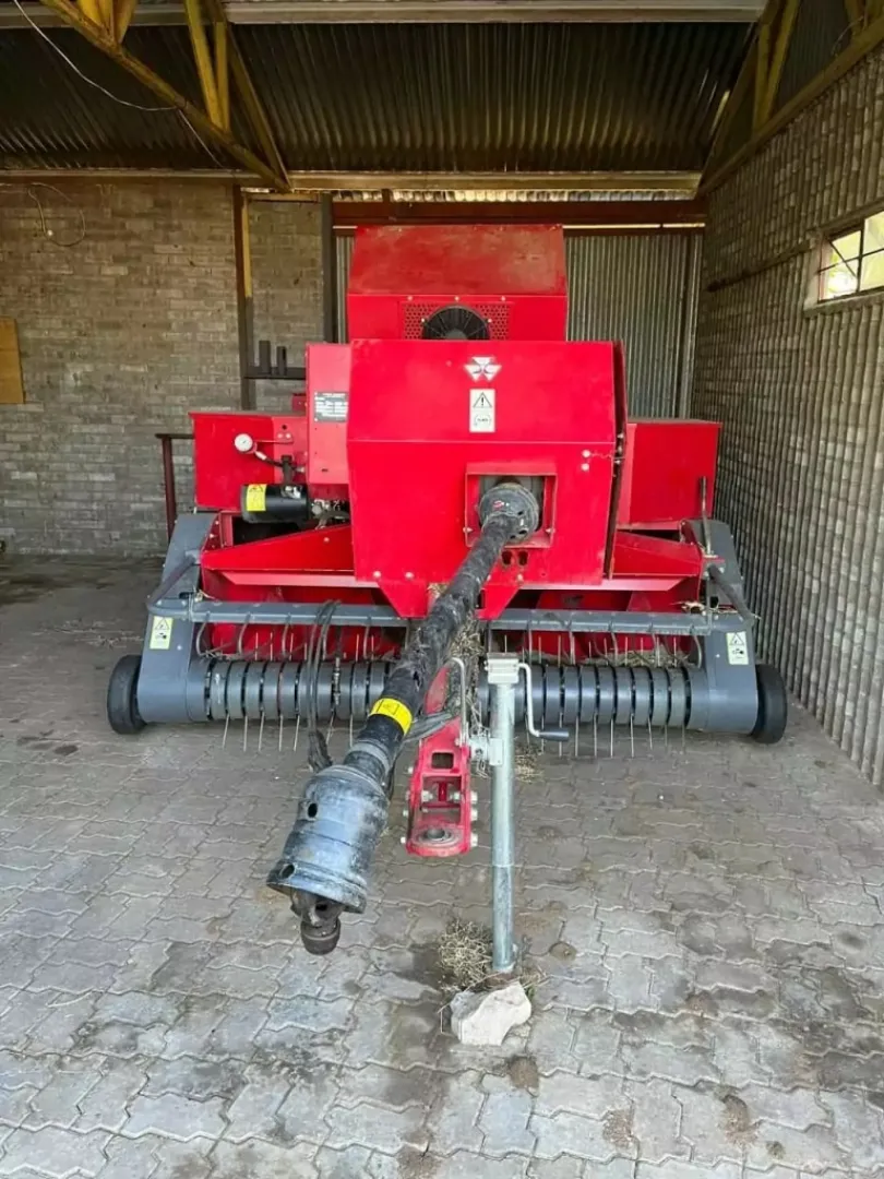 Massey Ferguson 1840 Baler | QAC Equipment