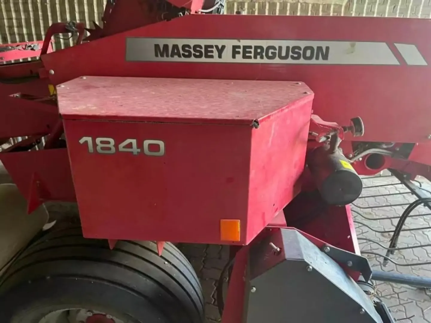 Massey Ferguson 1840 Baler | QAC Equipment