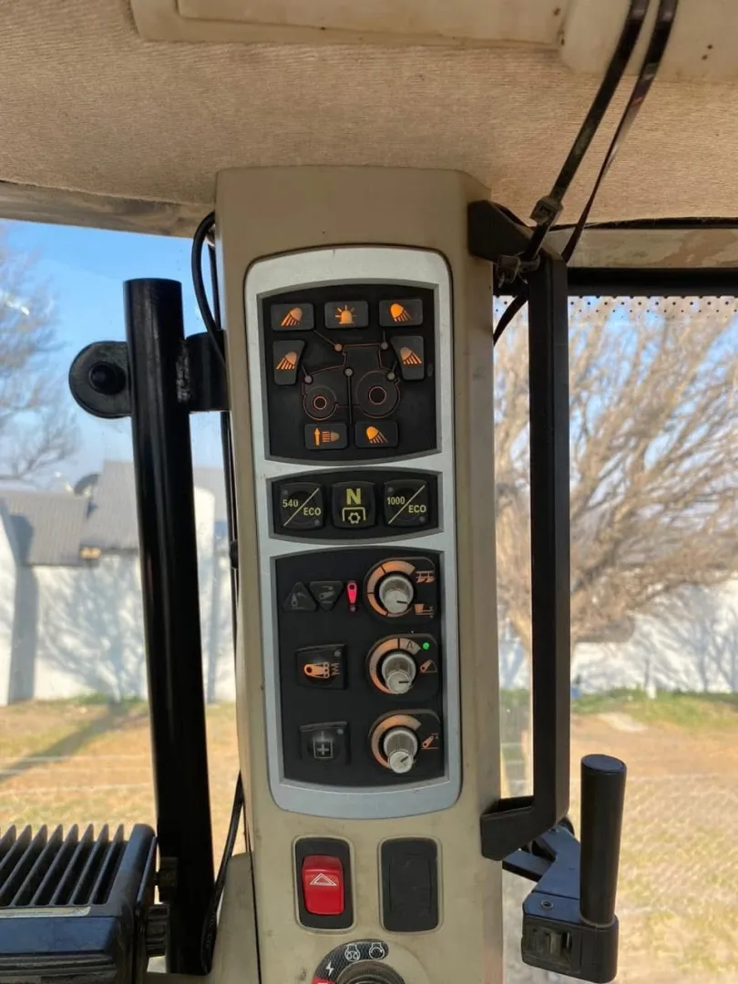 2016 Massey Ferguson 7618 | Agrimar