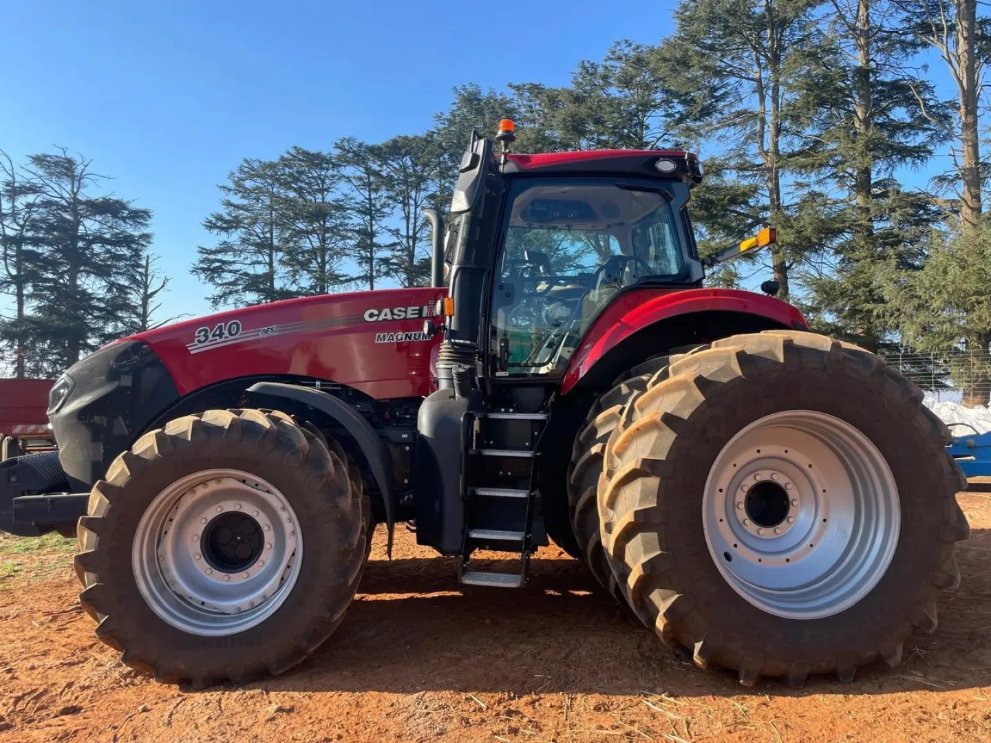 2023 Case 340 Magnum | Agrimar