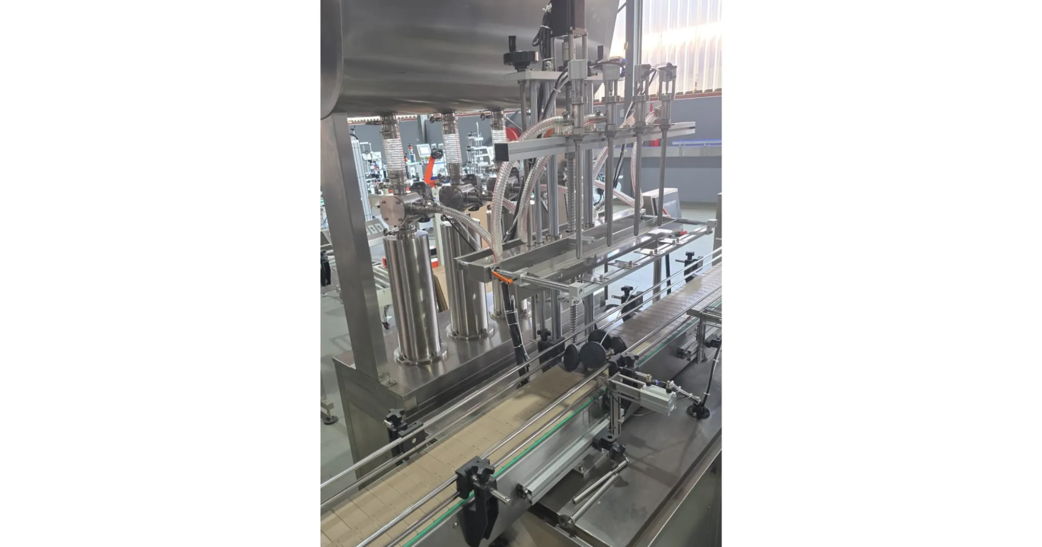 Fully Automatic Bottle Filling Machine | Rhino-pak