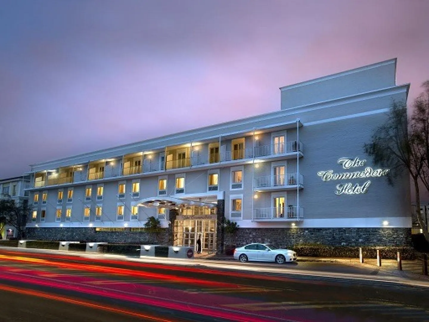 The Commodore Hotel | XL Boland Travel