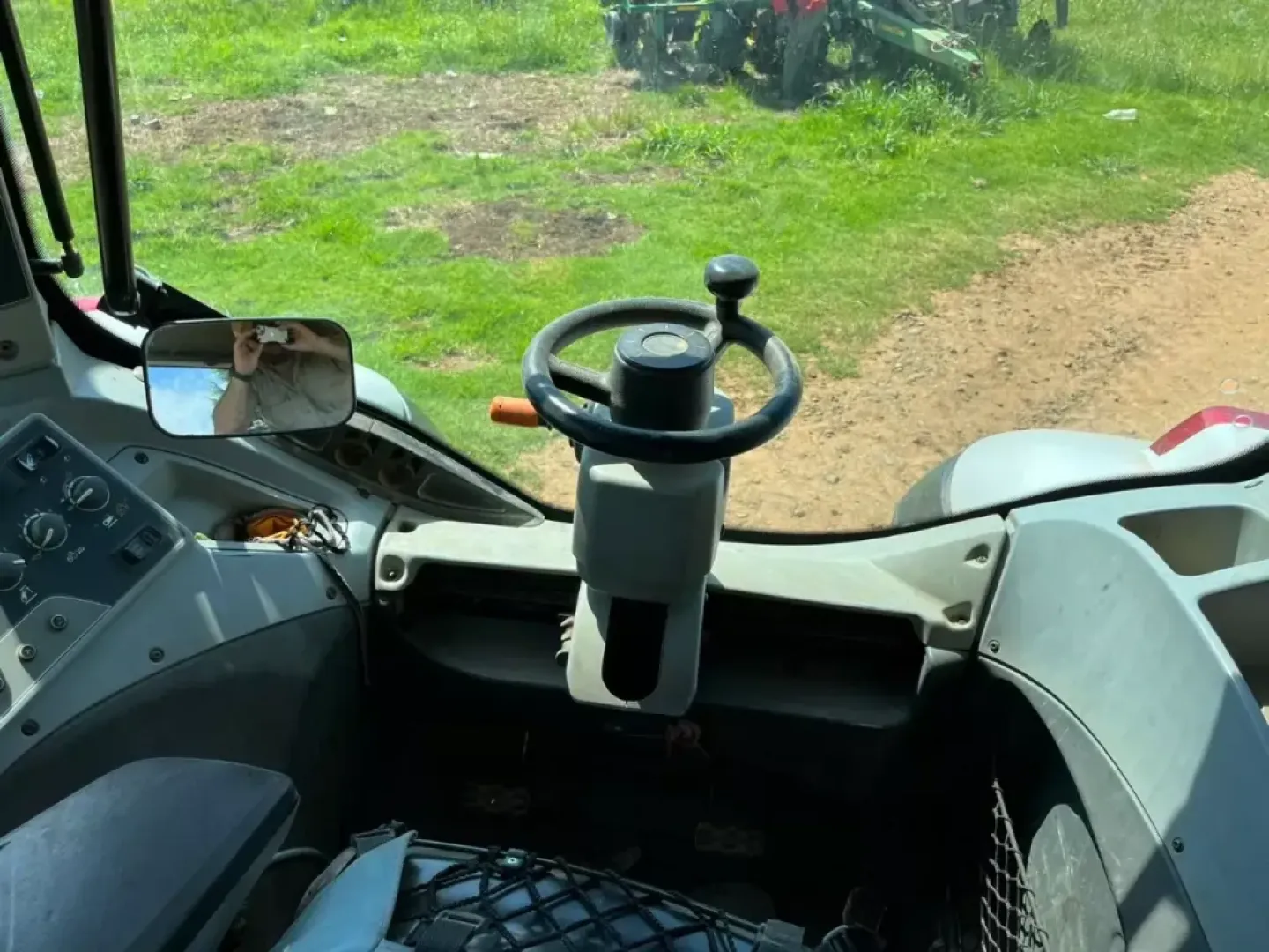 Valtra T149 A | twin-track |  QAC Equipment