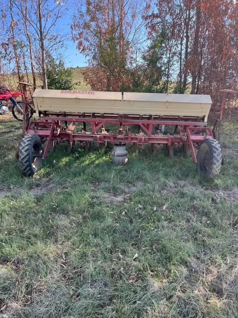 Soilmaster 9 row planter  | MK Landbou Dienste