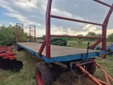 9 meter 8 ton trailer | MK Landbou Dienste