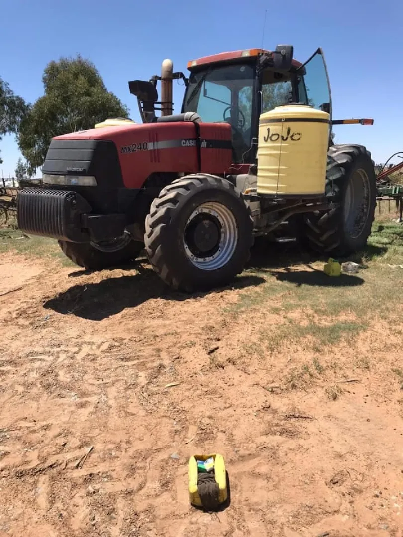 2001 en 2002 Case MX 240 | Agrimar