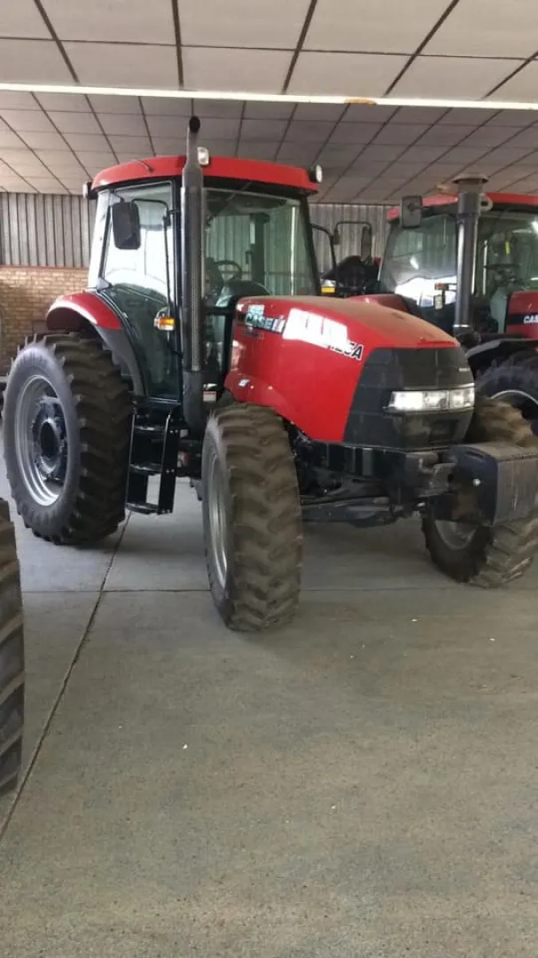 Case 125 A | Agrimar