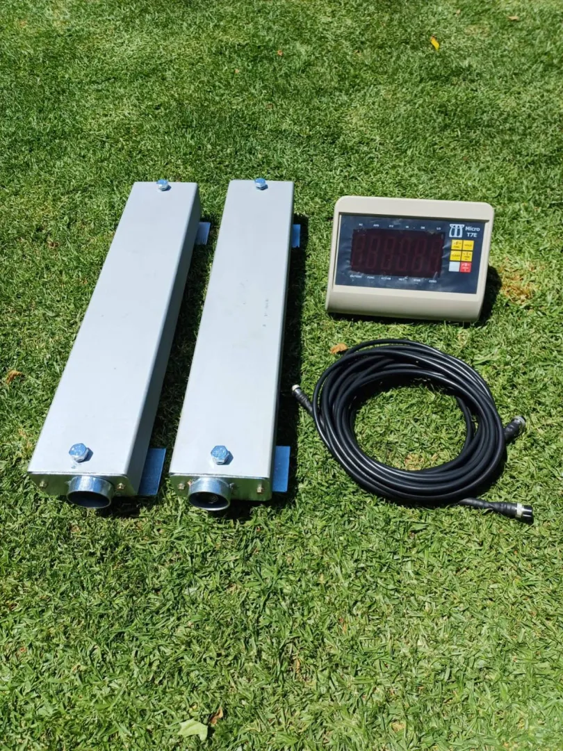 Cattle Scale - Weigh bars and Indicator