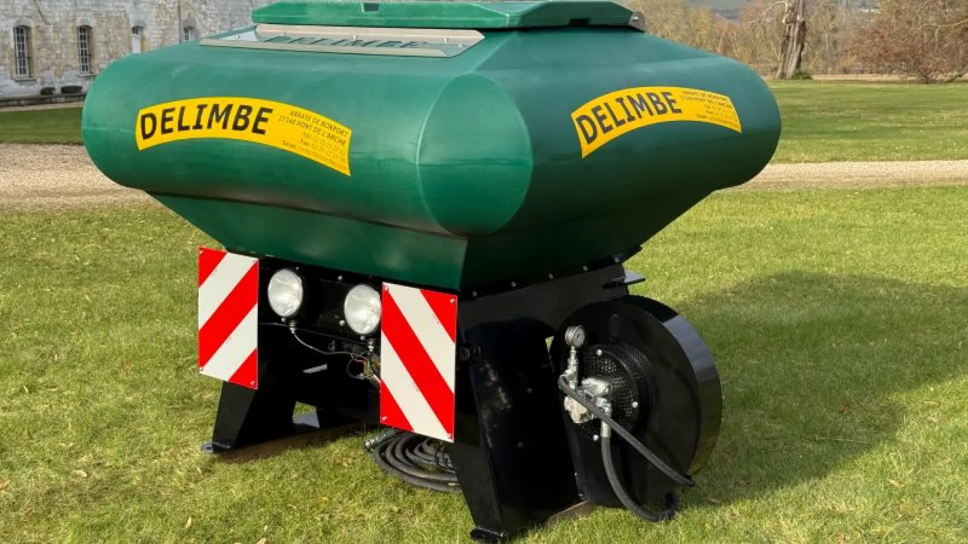 – DELIMBE T20 1700 LITRE FRONT HOPPER SEED DRILL –