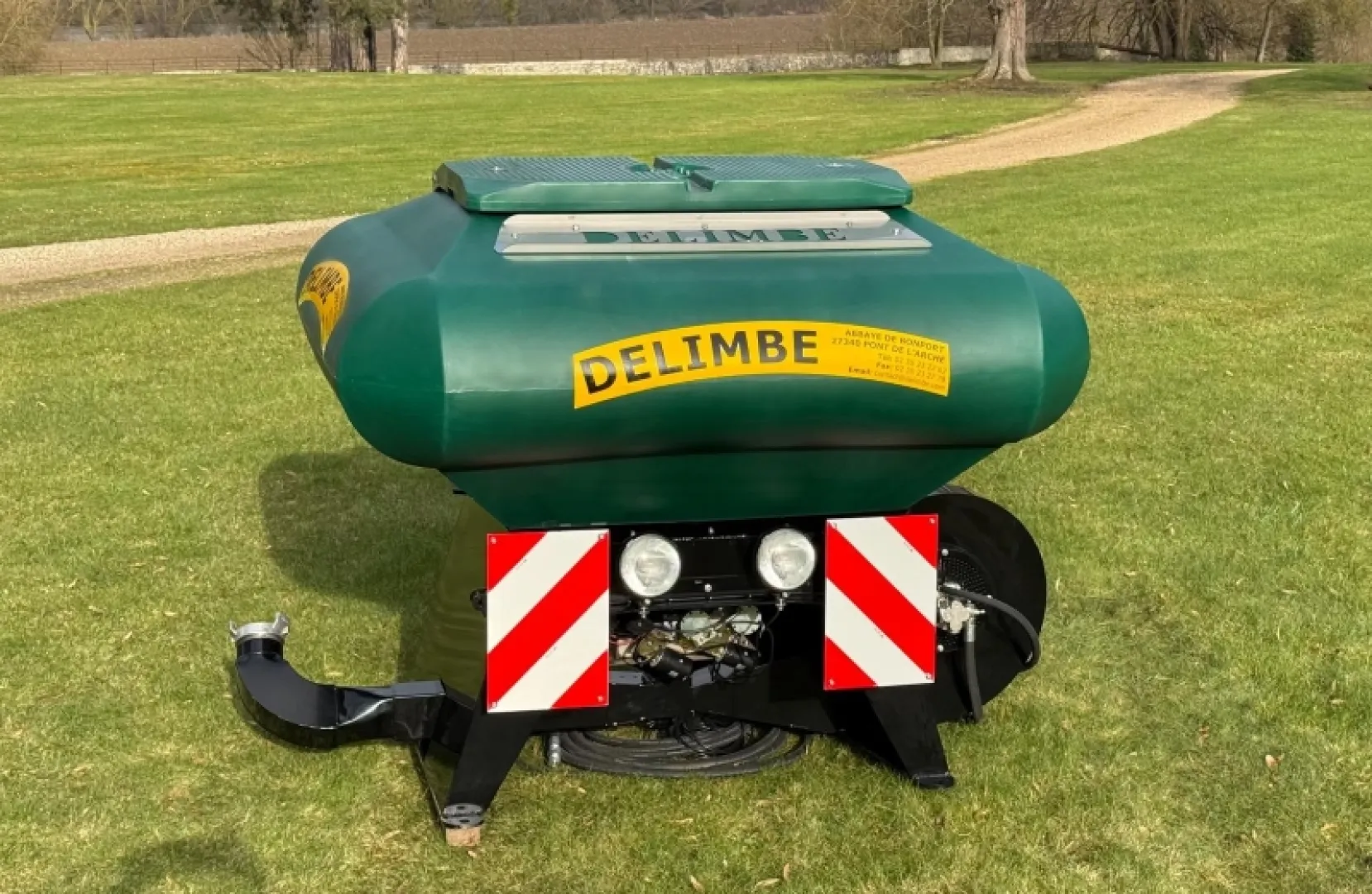– DELIMBE T20 1700 LITRE FRONT HOPPER SEED DRILL –