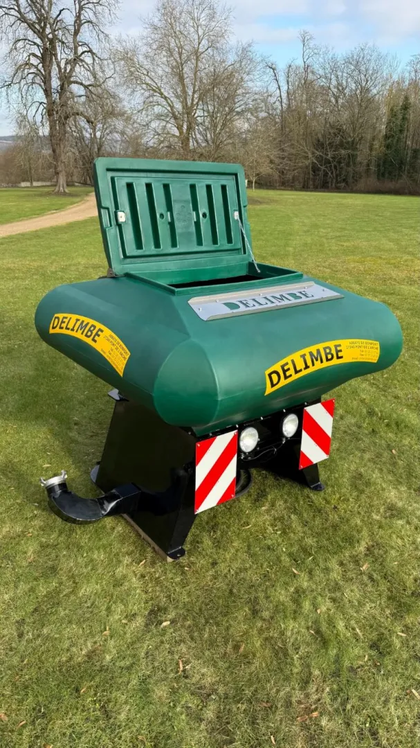– DELIMBE T20 1700 LITRE FRONT HOPPER SEED DRILL –