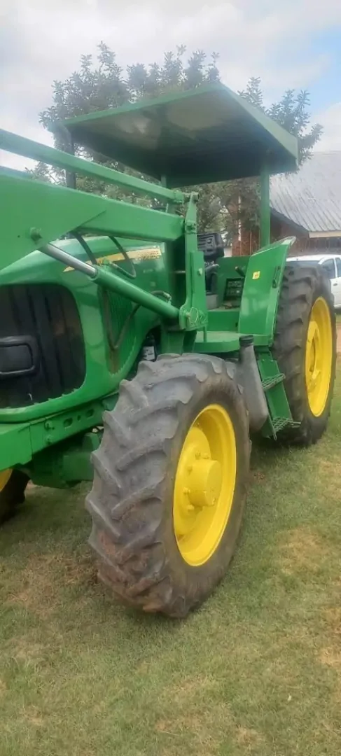2008 John Deere 6215 | QAC Equipment