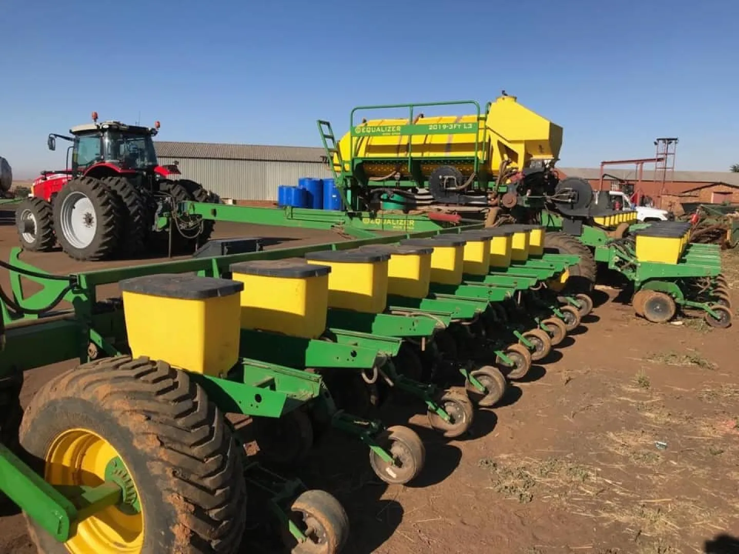 Equalizer 24 ry planter | Agrimar