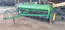 2018 John Deere BD1113 planter | Agrimar