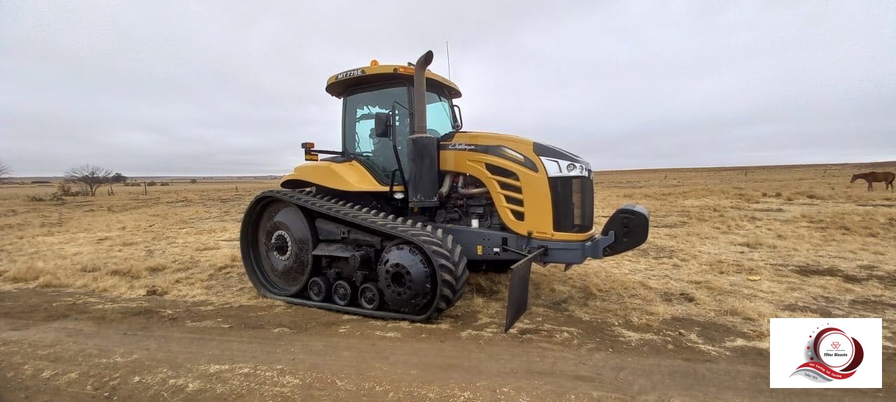 Challenger MT775E