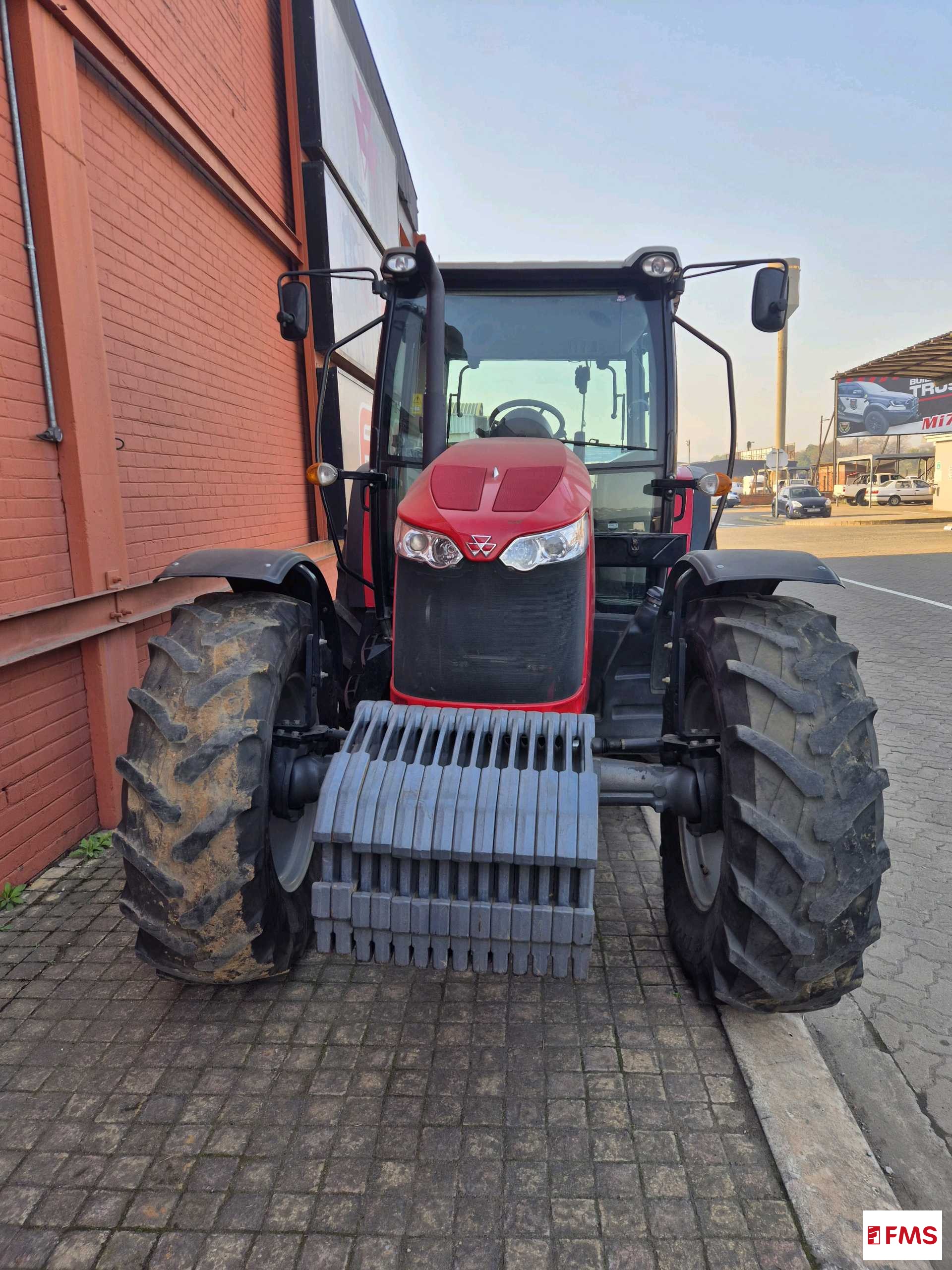 Massey Ferguson 6711 Ps Cab Fms310