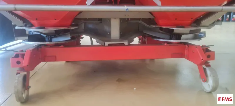 Kuhn Axis 30.1 Spreader Fms293