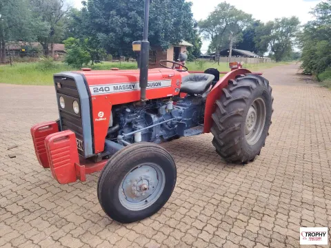 MASSEY FERGUSON 240