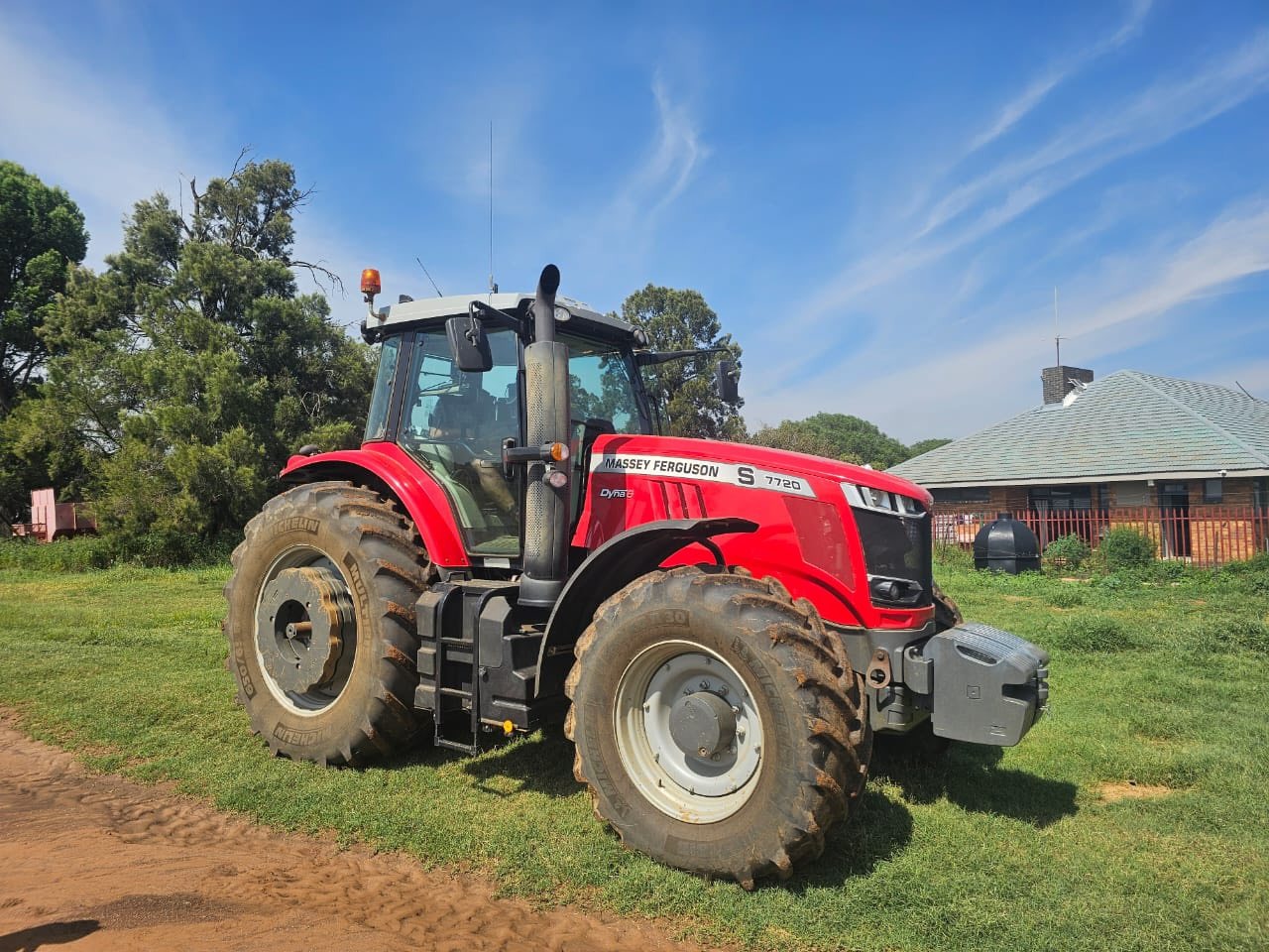 2022 Massey Ferguson 7720 | Agrimar 