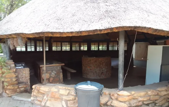 1750Ha Plaas met 800m Landingstrook, Wild en Lewende Hawe Ingesluit | Swartwater, Limpopo