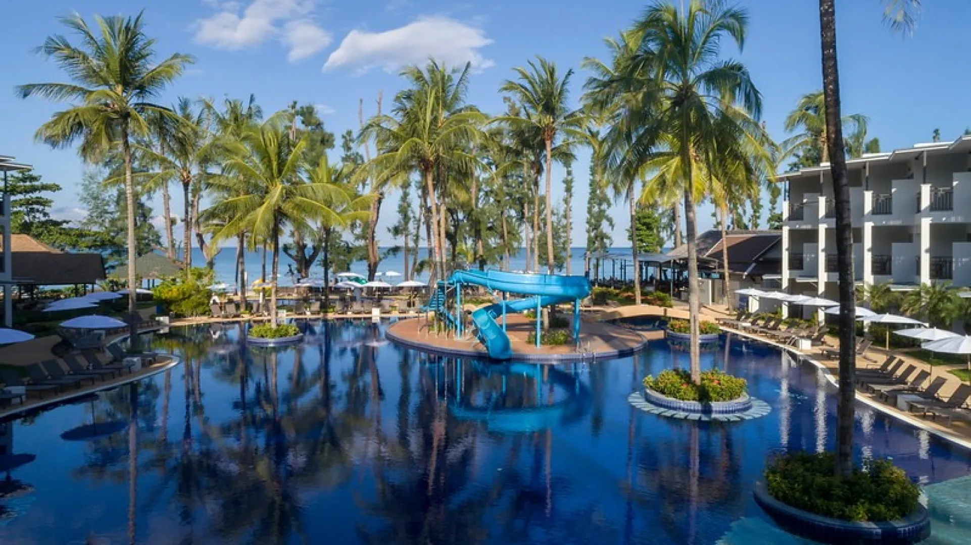 Sunwing Bangtao Beach (Aug 10, 2026 to Oct 31, 2026) | XL Boland Travel 