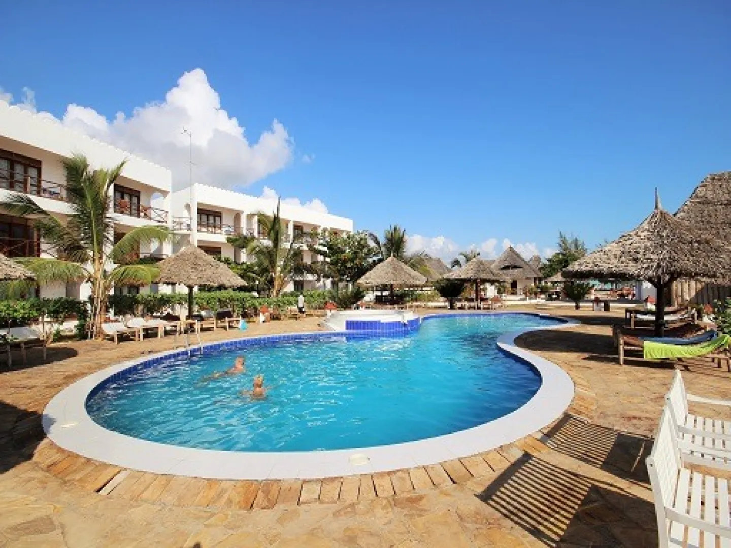 Reef &amp; Beach Resort (Jun 3, 2026 to Jun 29, 2026) | XL Boland Travel 