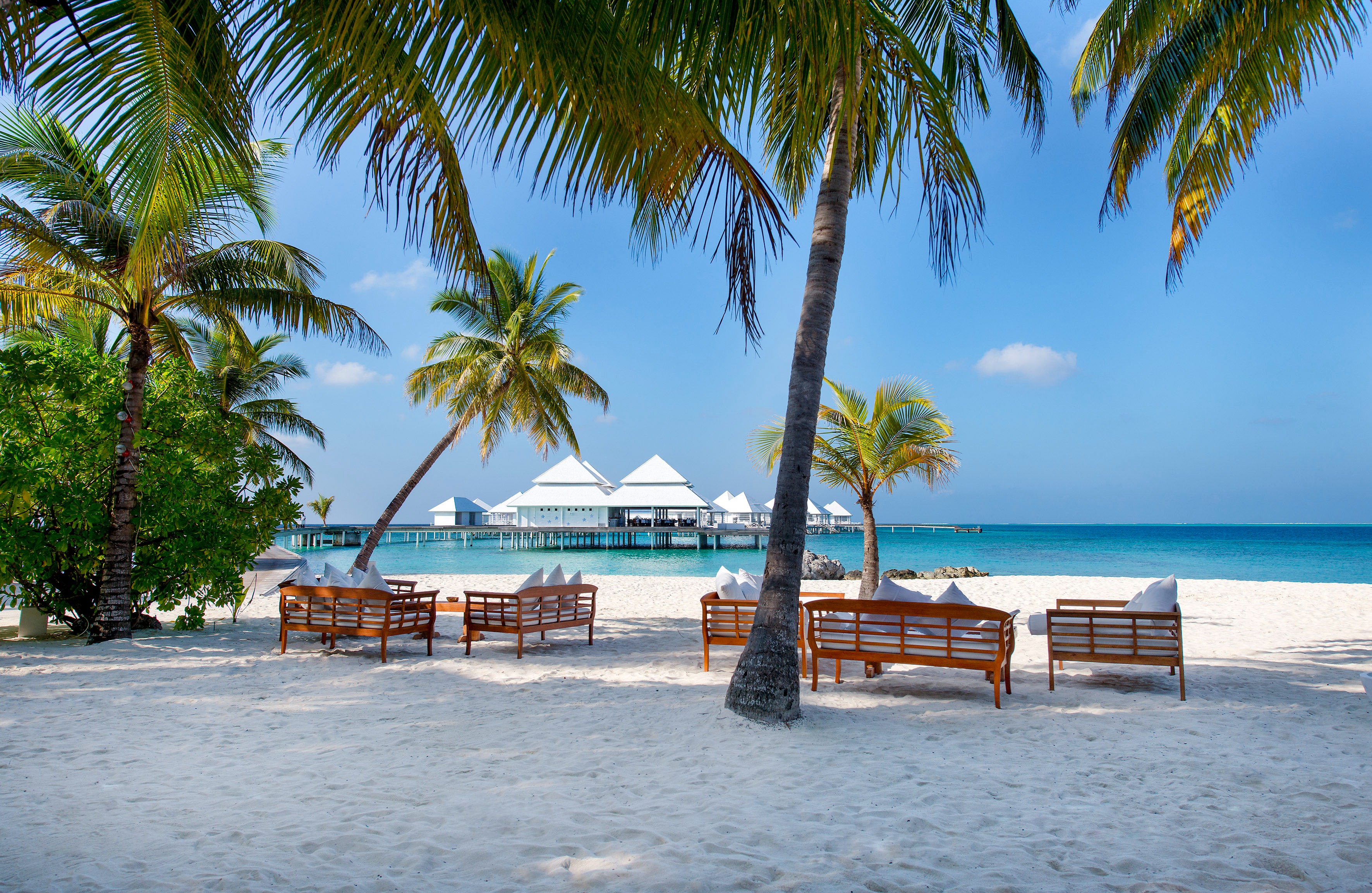Diamonds Thudufushi (May 1, 2026 to Jul 31, 2026) | XL Boland Travel 