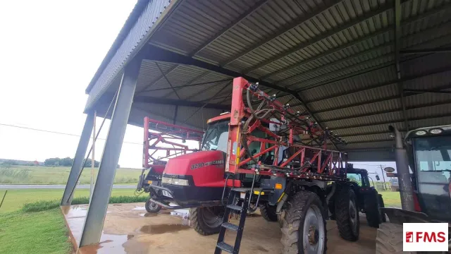 Case Patriot Sprayer 3230