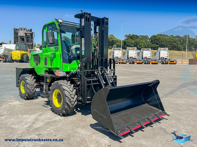  All Terrain Forklift & Loader F4W445 – 4 Ton 4×4