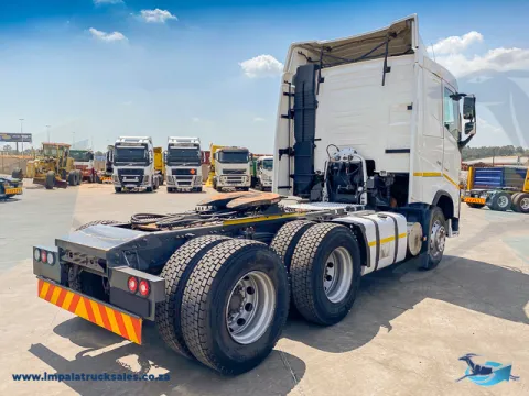 2021 Volvo FH440 – 6×4 Truck Tractor