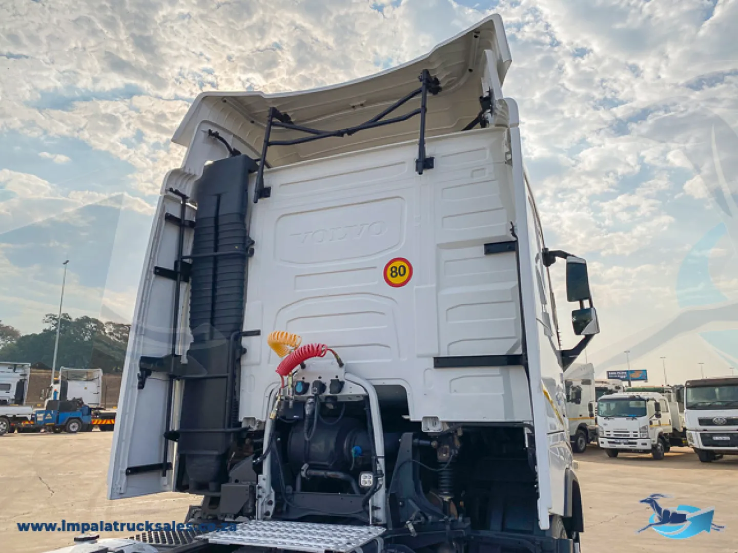 2019 Volvo FH440 – 6×4 Truck Tractor