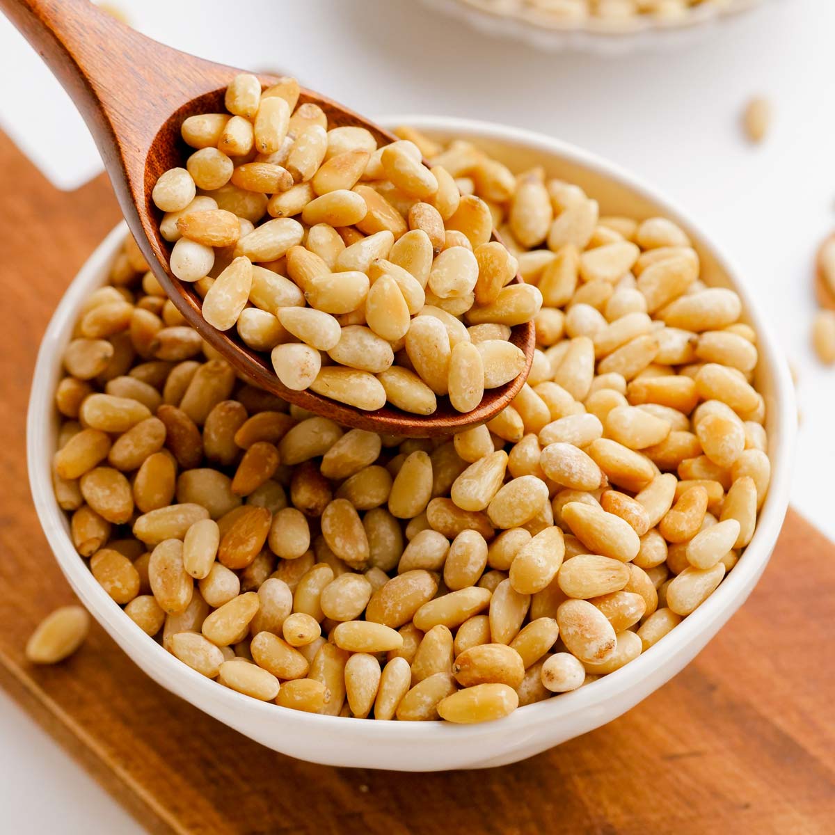 Premium Selected Pine Nuts Bulk Export Pine Nuts For Snack Production And Food Manufacturing With Reliable Supply