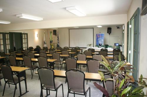 Albergo Del Leone (Apr 9, 2026 to Aug 30, 2026) | XL Boland Travel 