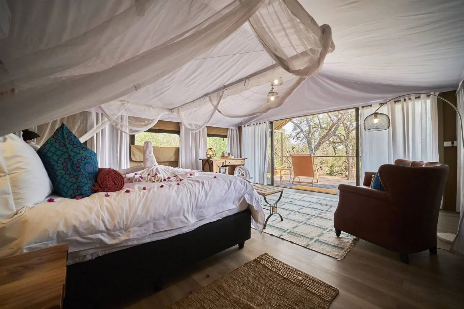The Wallow Lodge (Apr 9, 2026 to Aug 30, 2026) | XL Boland Travel 