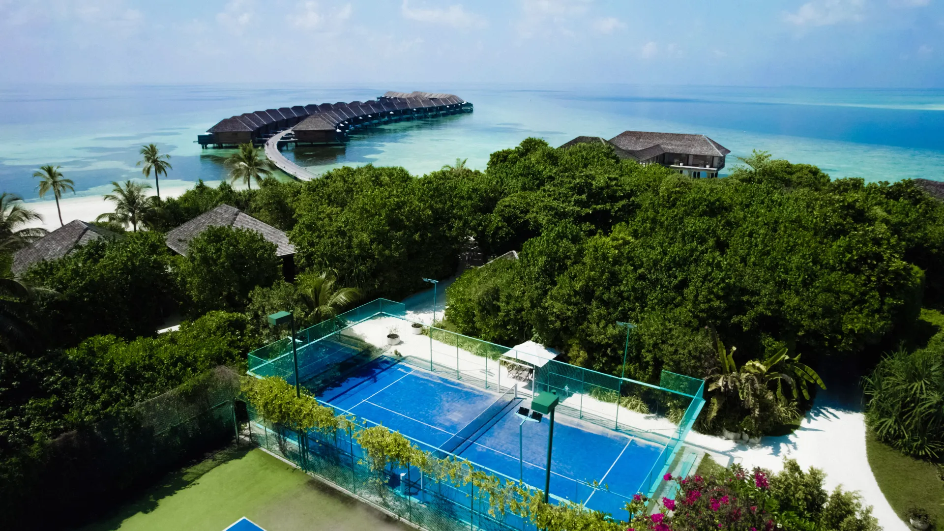 Hurawalhi Island Resort (May 1, 2026 to Sep 30, 2026) | XL Boland Travel 