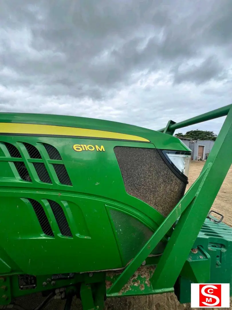 John Deere 6110M Open Station