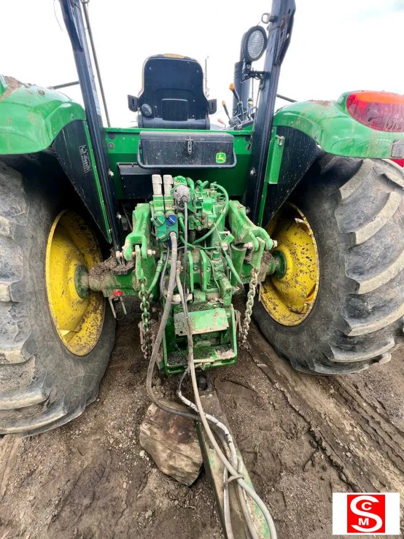 John Deere 6110M Open Station
