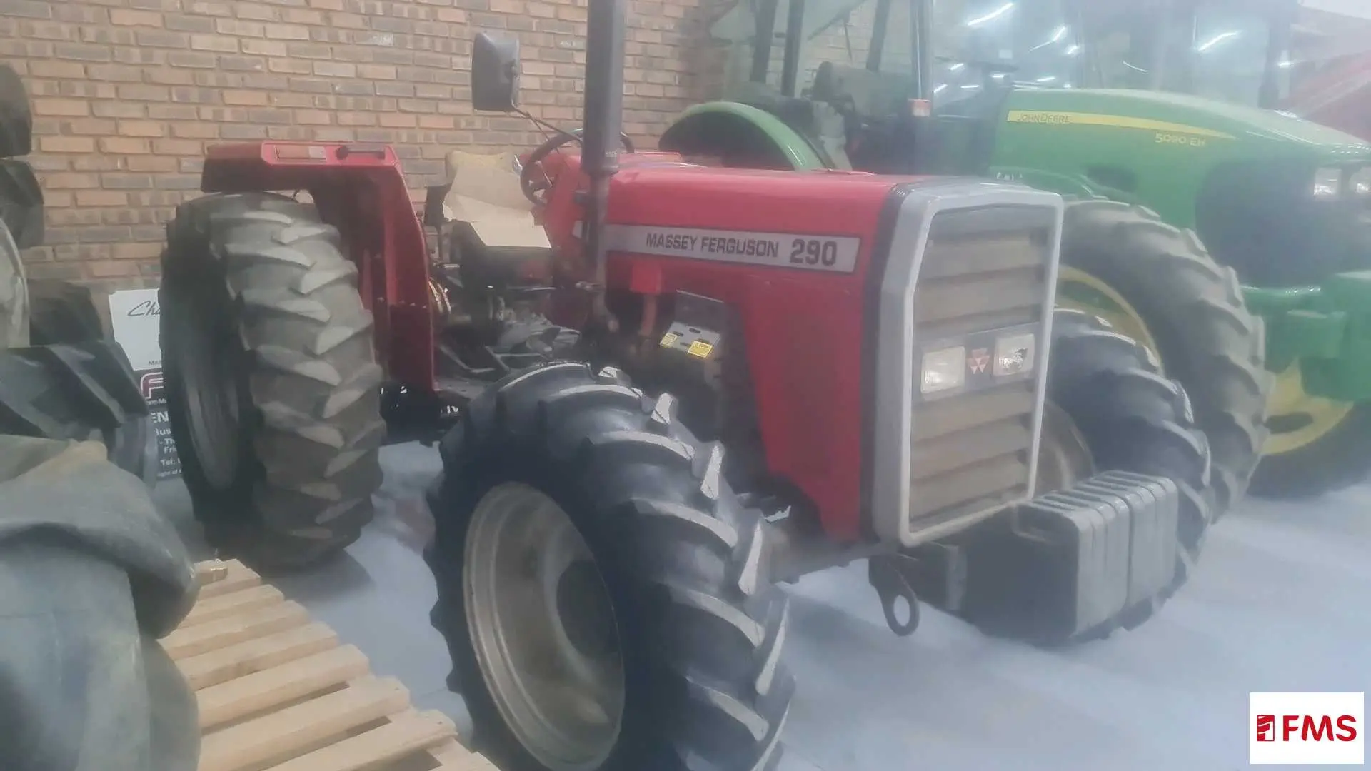 Massey Ferguson 290