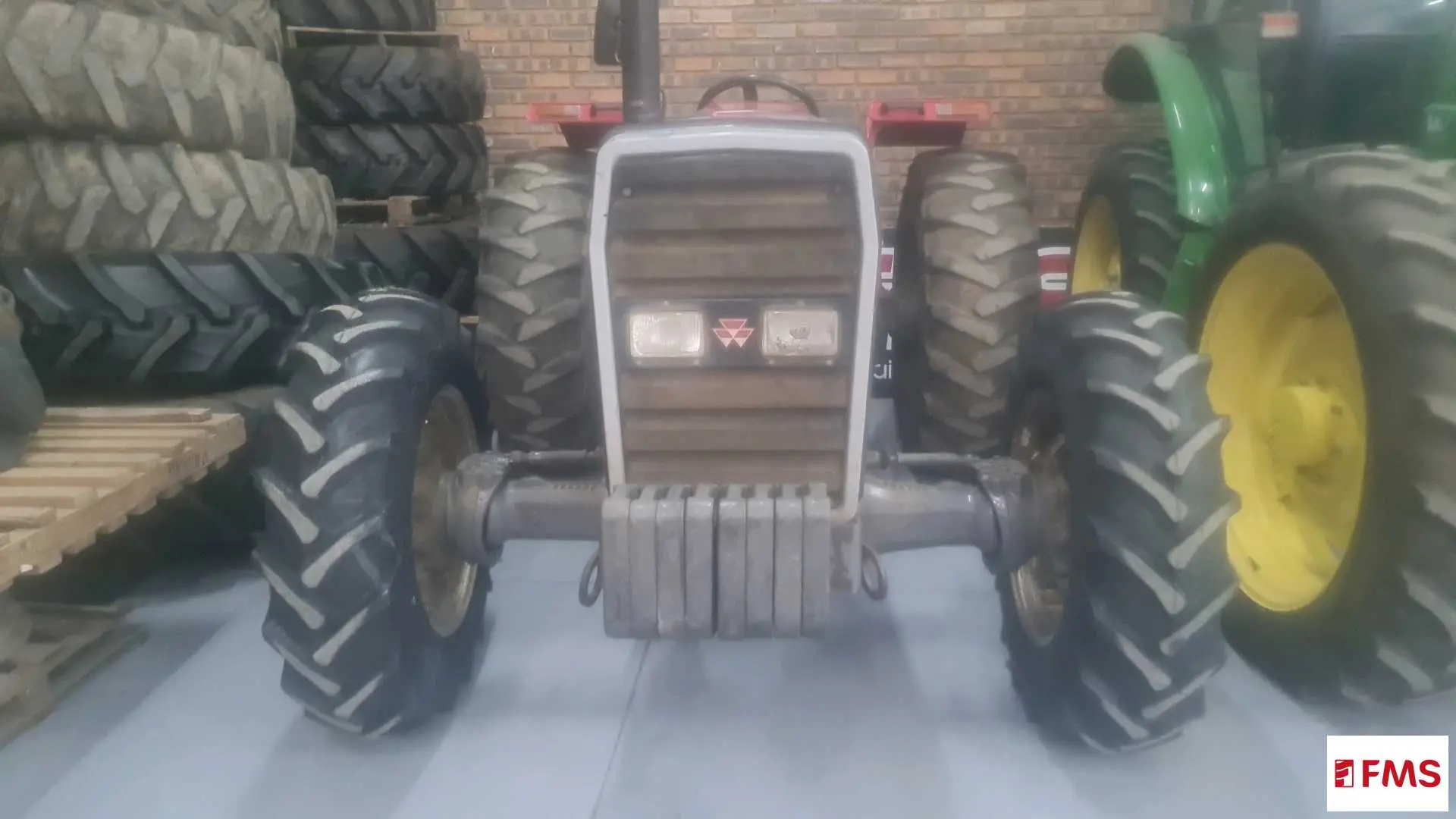 Massey Ferguson 290