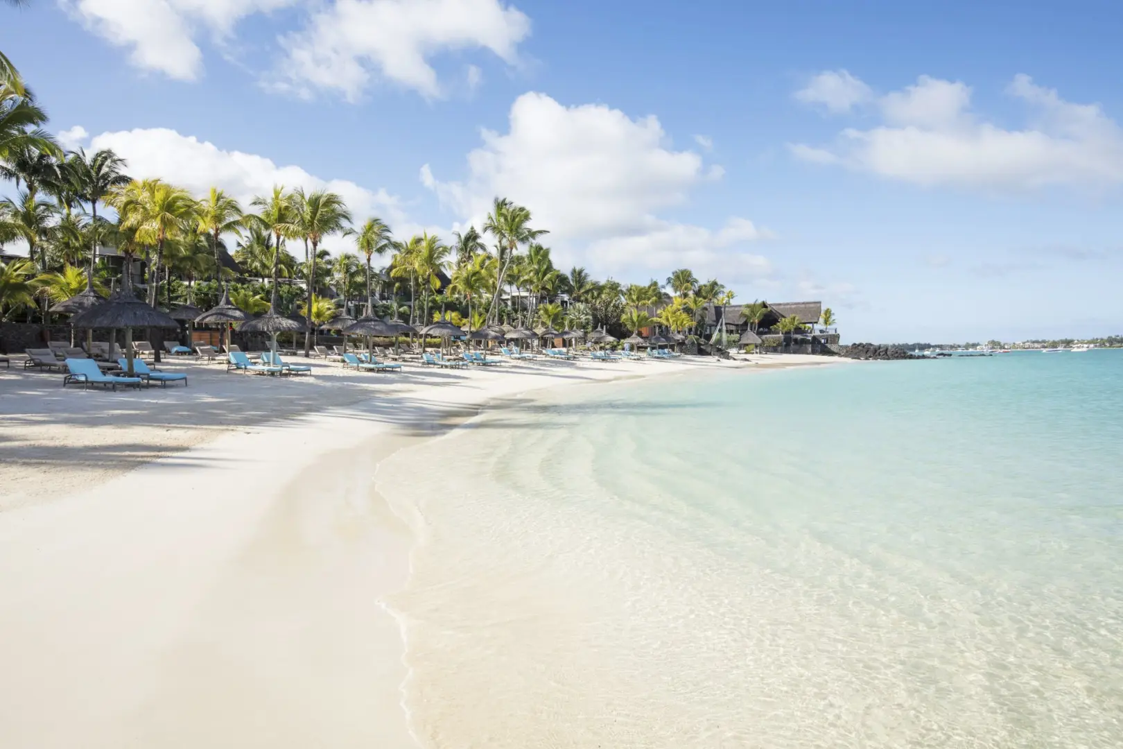 5* Royal Palm Beachcomber Luxury (Apr 13, 2026 to Dec 3, 2026) | XL Boland Travel 