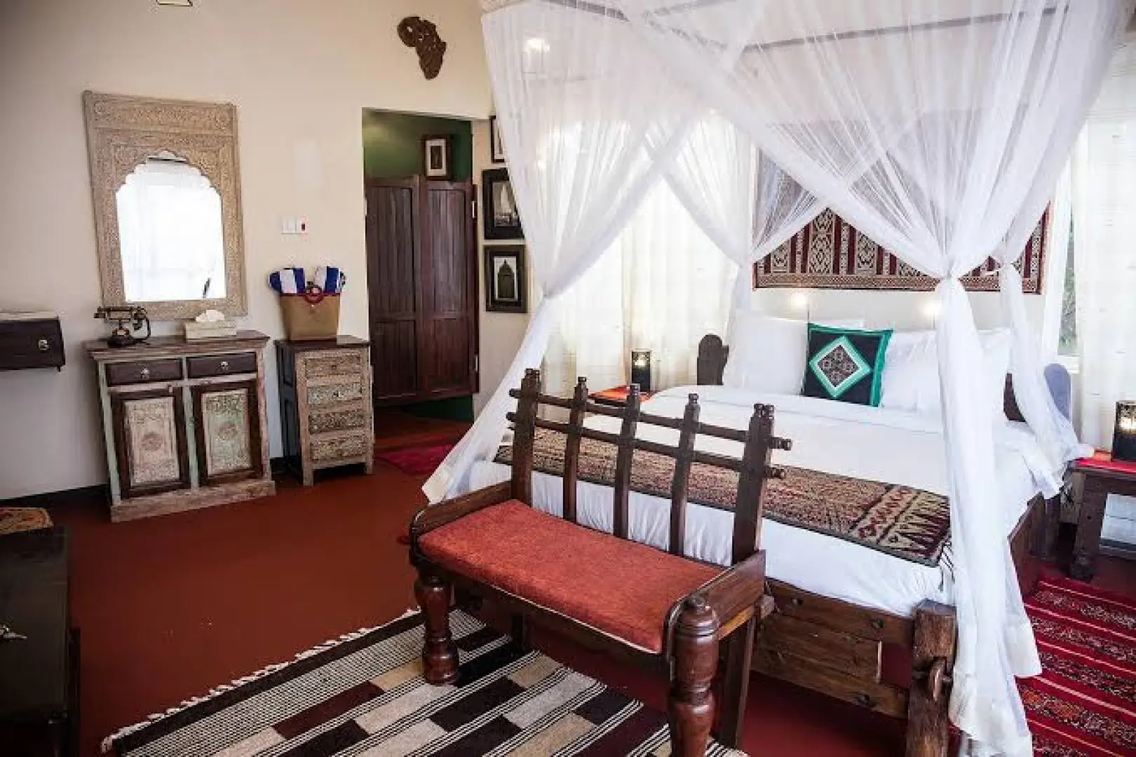 Jafferji Beach Retreat (Oct 20, 2026 to Nov 26, 2026) | XL Boland Travel 