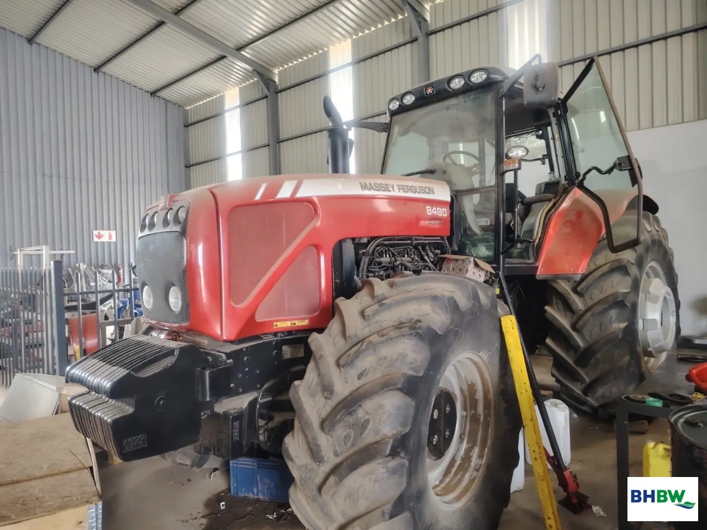 Massey Ferguson 8480 strip for parts
