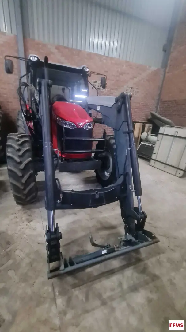2021 Maseey Ferguson 5710 Ps Cab Fms350