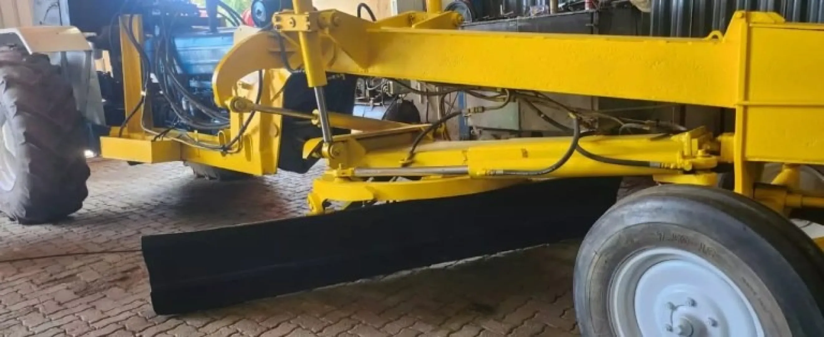 Ford Tractor Grader | QAC Equipment