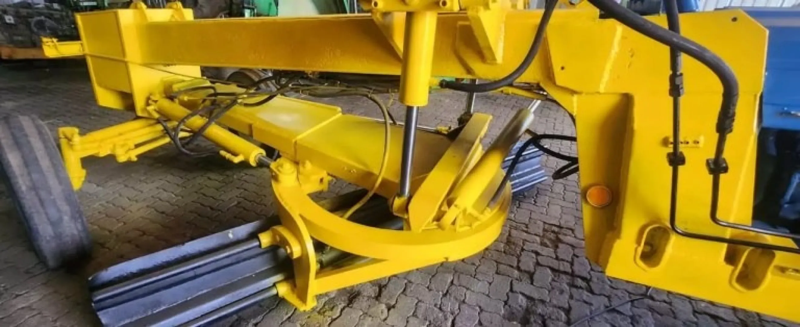 Ford Tractor Grader | QAC Equipment