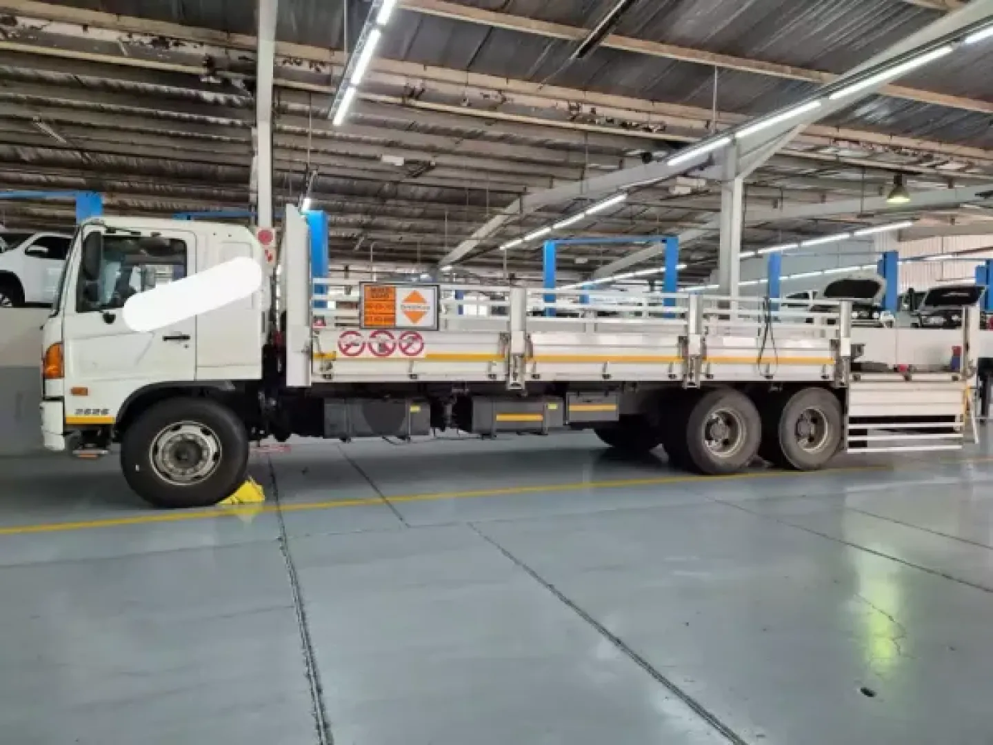 HINO Model 2017 2626 | QAC Equipment